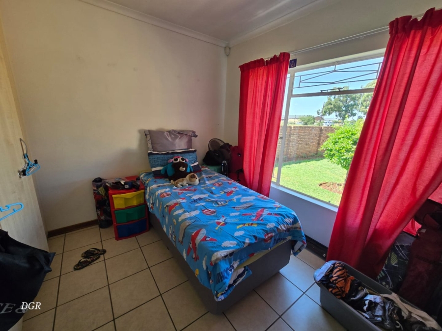 2 Bedroom Property for Sale in Riviera Northern Cape
